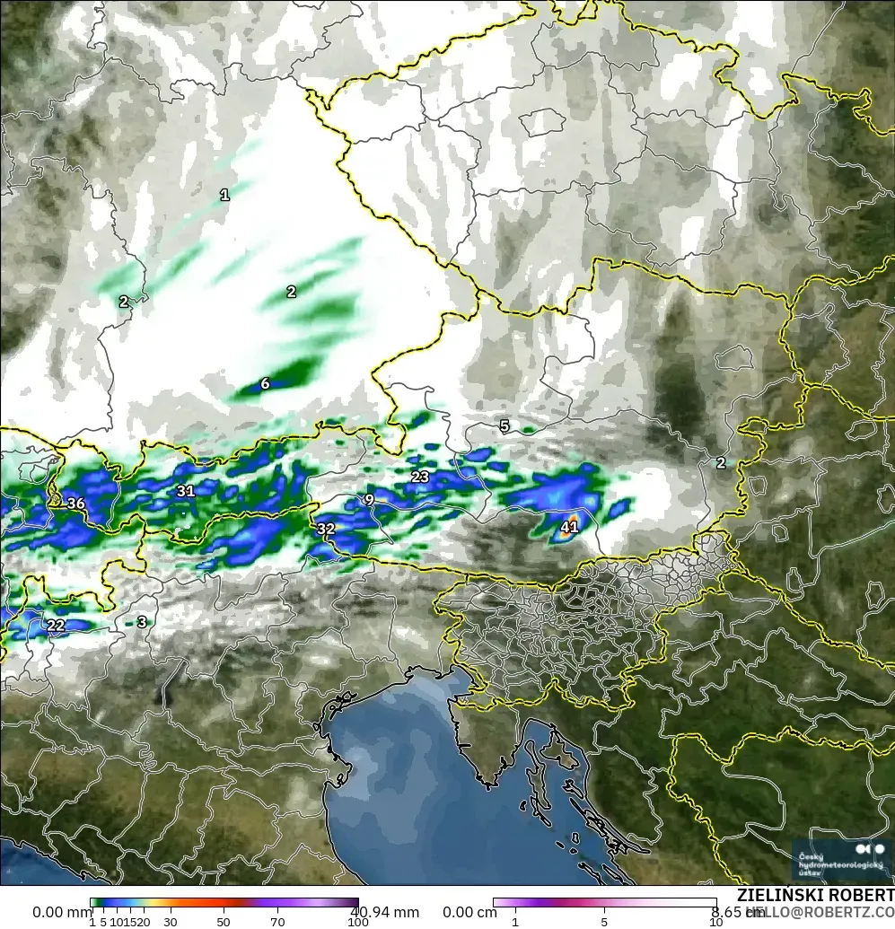 ALADIN CZ 2.3 km modelo - Austria, Precipitación, nubes y presión