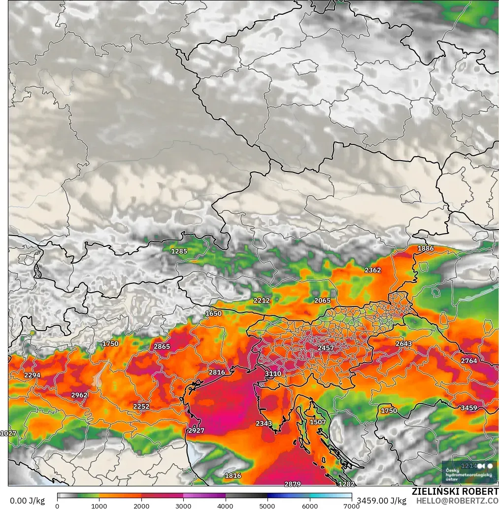 ALADIN CZ 2.3 km modelo - Austria, CAPE