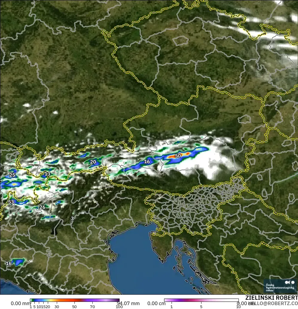 ALADIN CZ 2.3 km modelo - Austria, Precipitación, nubes y presión