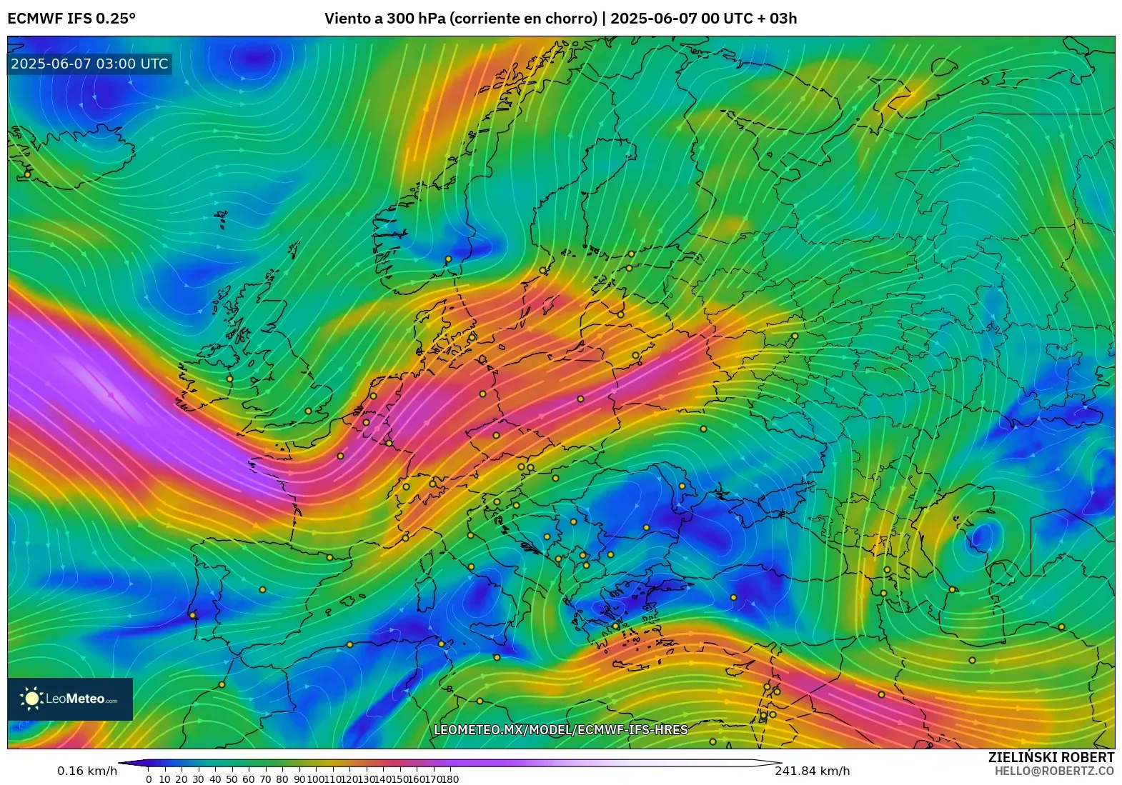ECMWF IFS 0.25° model - Europa, Viento a 300 hPa (corriente en chorro)