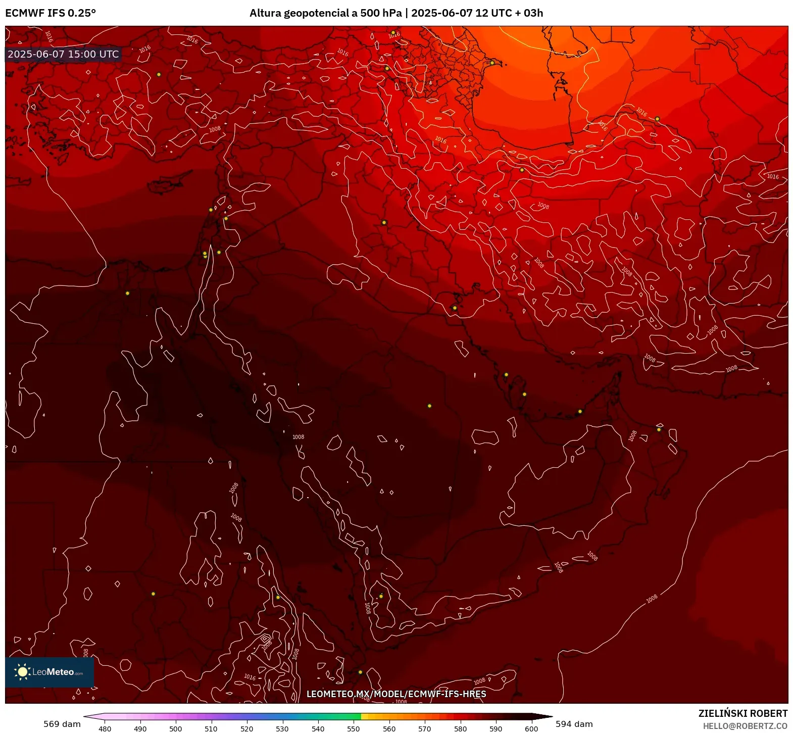 ECMWF IFS 0.25° model - Oriente Medio, Altura geopotencial a 500 hPa