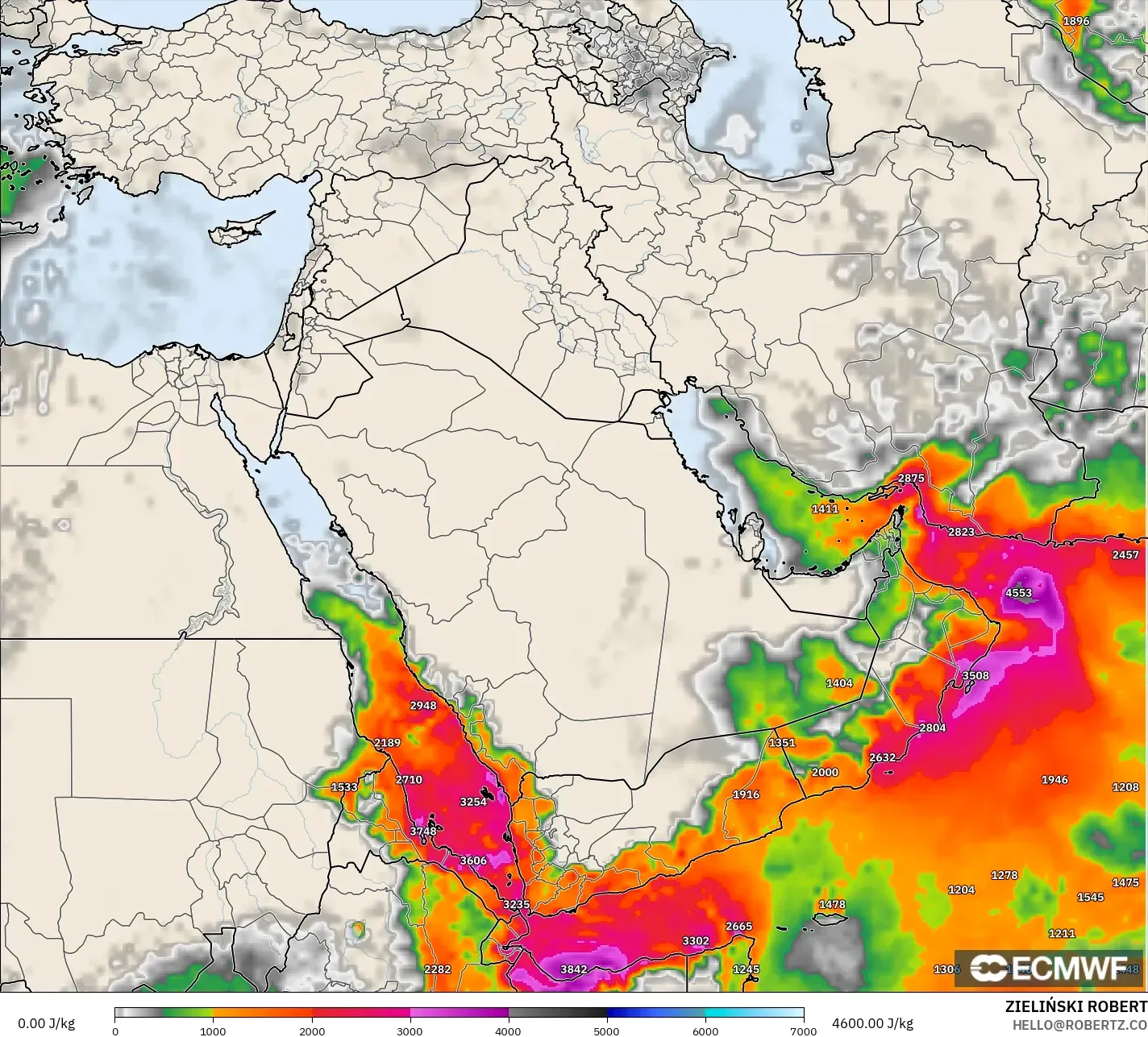 ECMWF IFS 0.25° modelo - Oriente Medio, CAPE