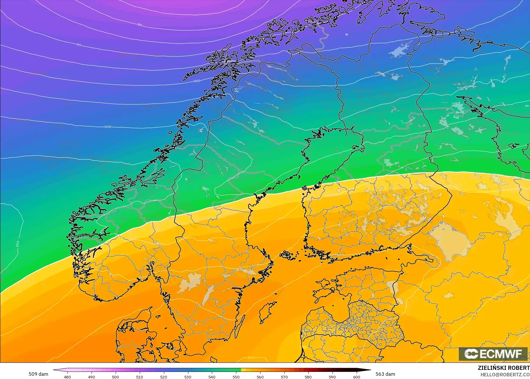 ECMWF IFS 0.25° modelo - Escandinavia, Altura geopotencial a 500 hPa