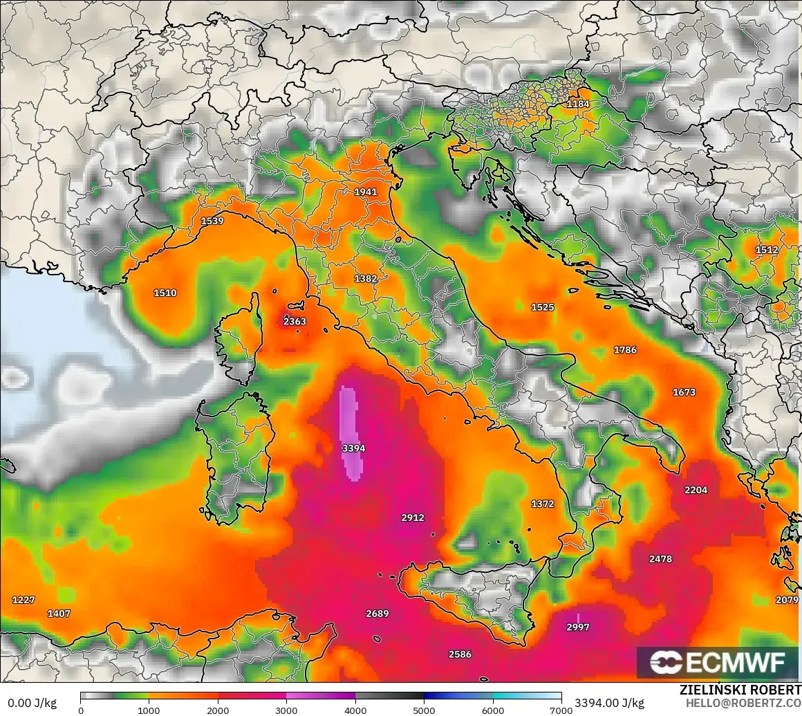 ECMWF IFS 0.25° modelo - Italia, CAPE