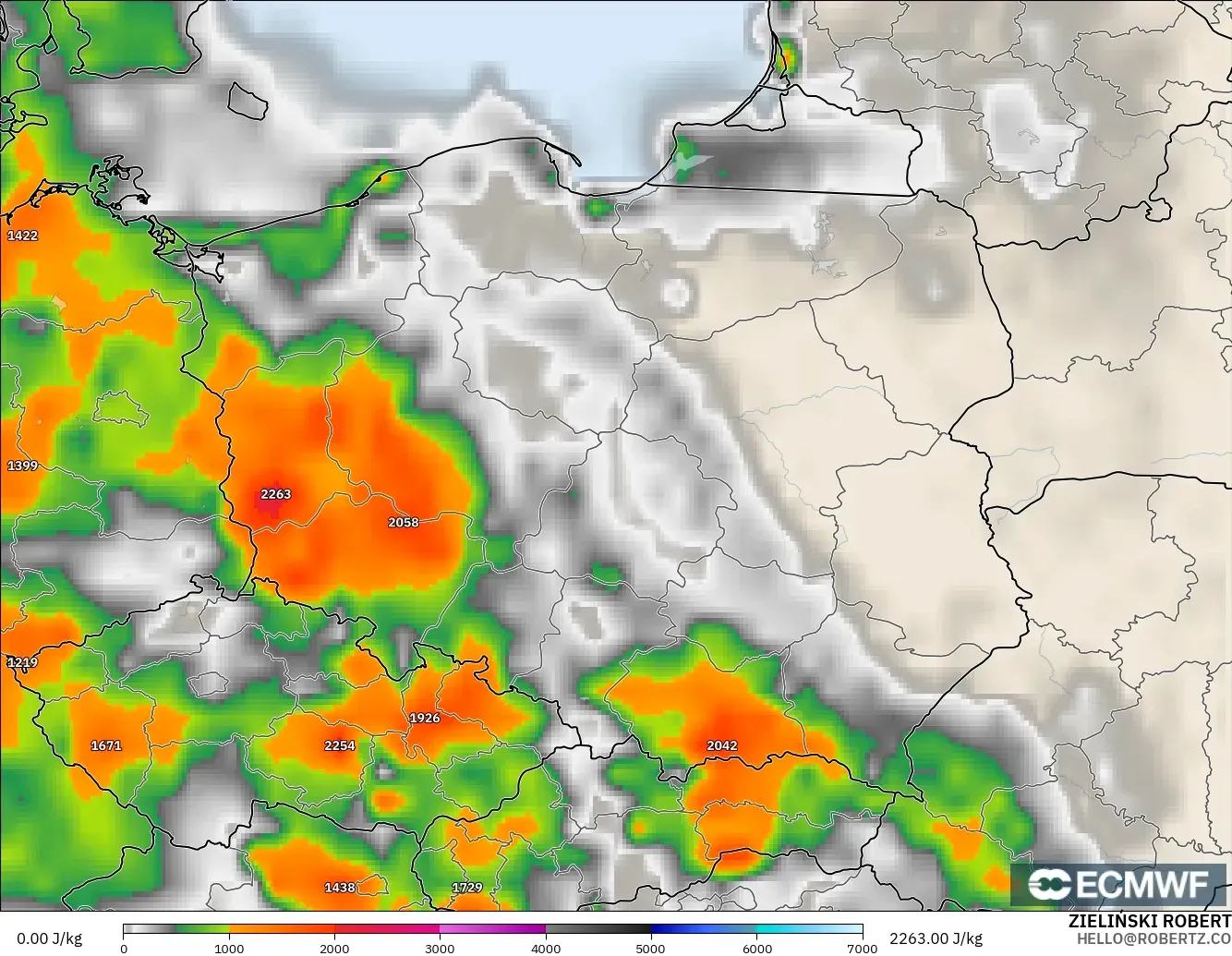 ECMWF IFS 0.25° modelo - Polonia, CAPE