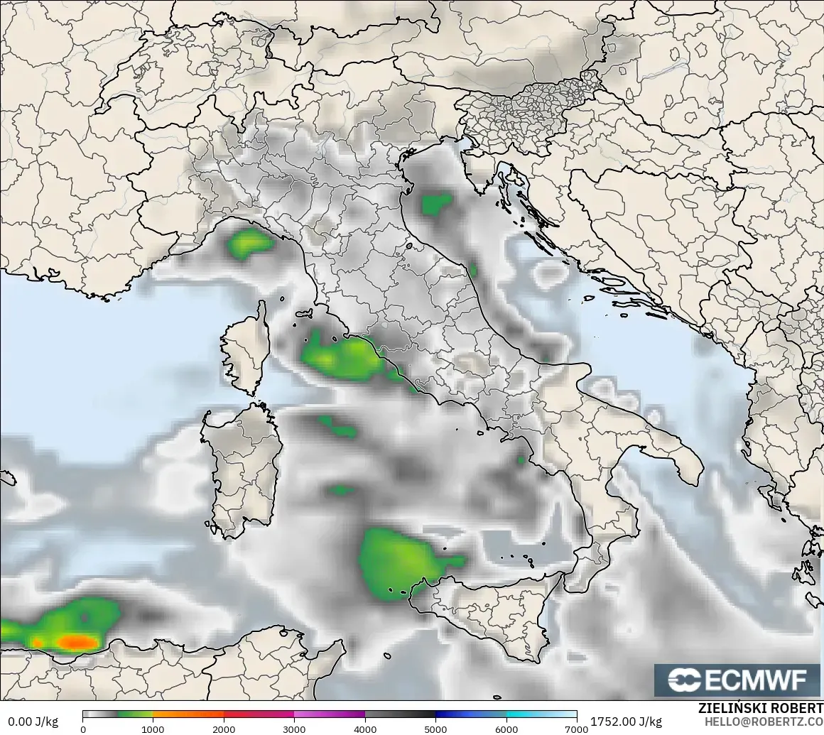 ECMWF IFS 0.25° modelo - Italia, CAPE