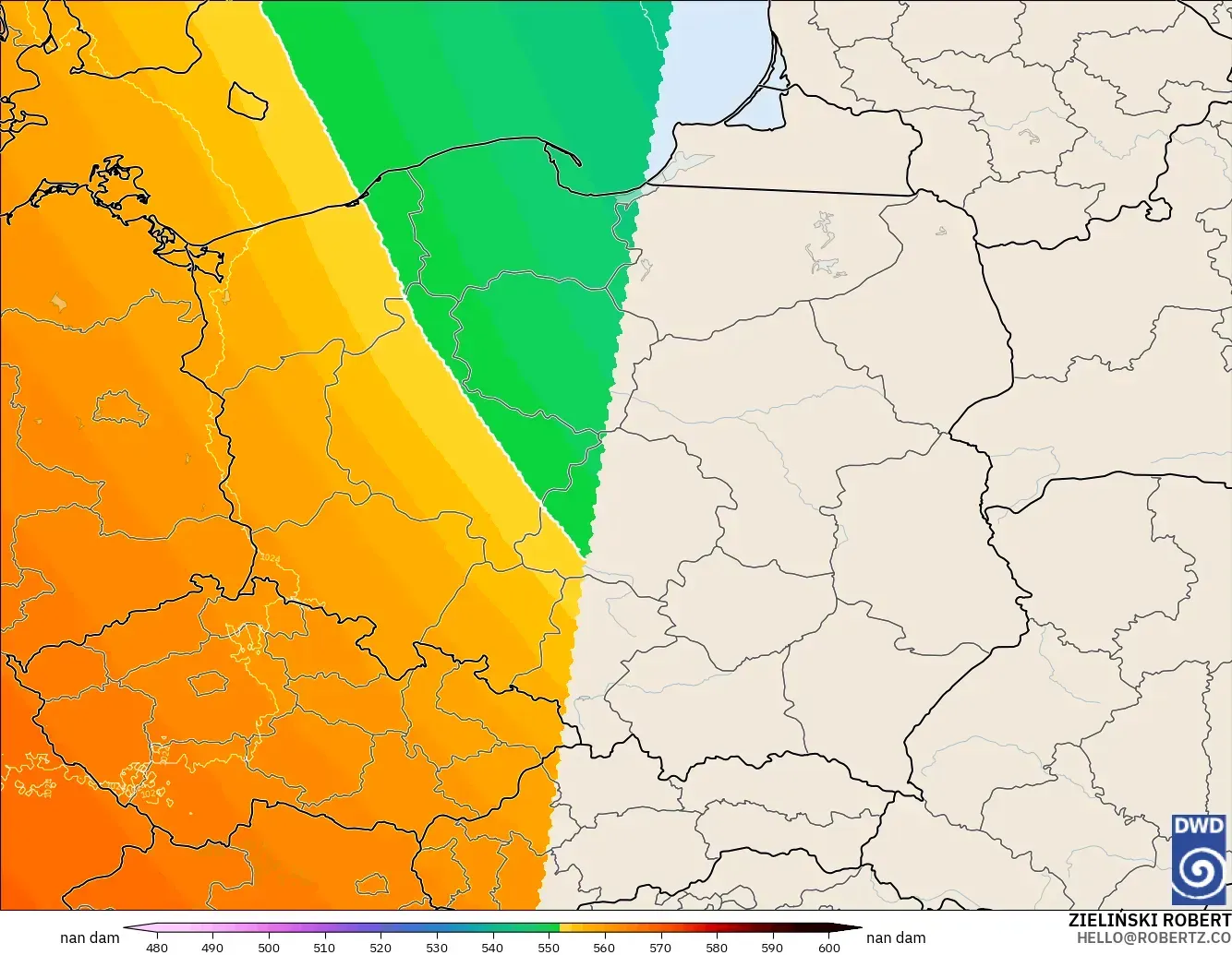 ICON Alemania 2 km modelo - Polonia, Altura geopotencial a 500 hPa