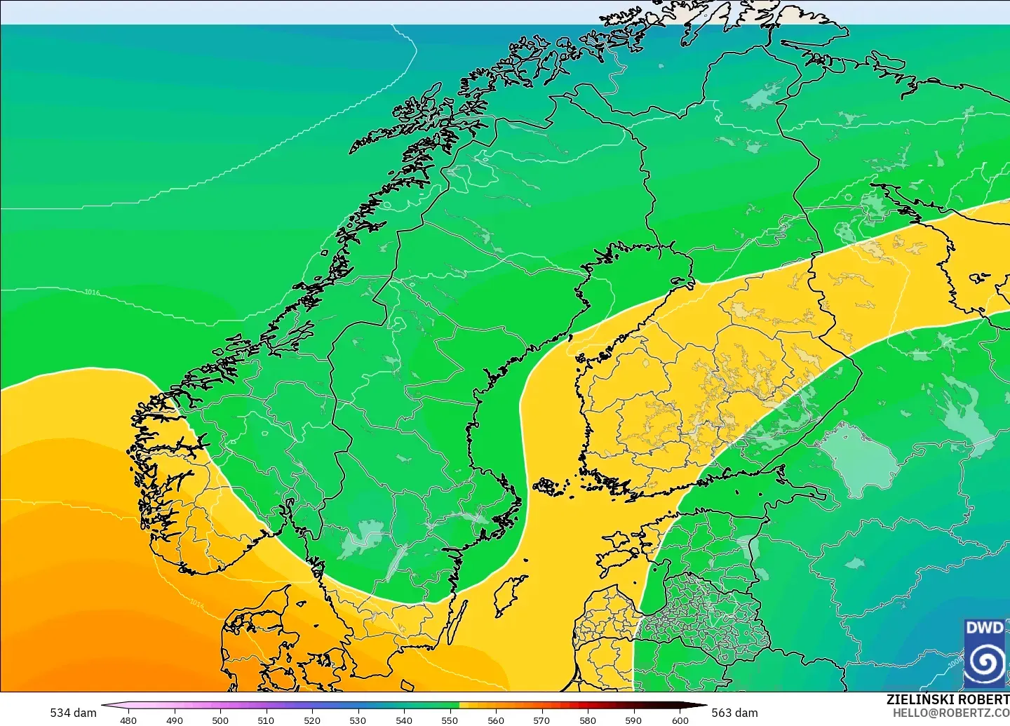 ICON modelo - Escandinavia, Altura geopotencial a 500 hPa
