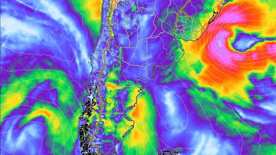 Las tormentas abrirán la semana con hasta 21 mm de lluvia en San Miguel de Tucumán. La nieve se acumulará en la montaña. Las ráfagas llegarán a 89 km/h en el paso.