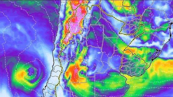 Ráfagas de 98 km/h en el paso. Le seguirán tormentas con lluvia fuerte. Podría haber anegamiento local.